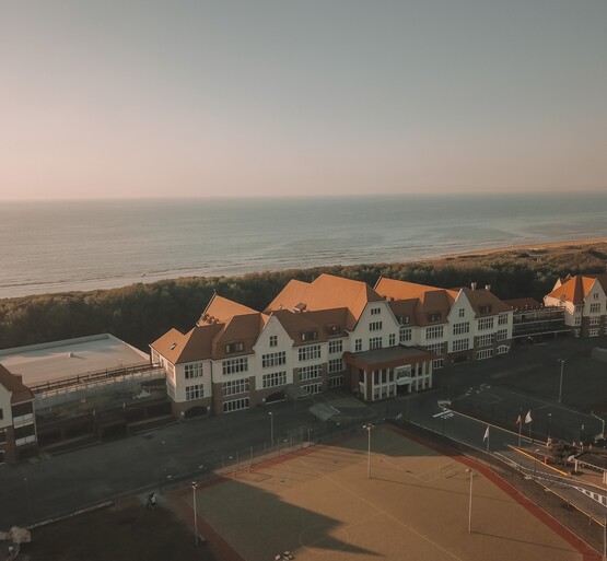 unieke omkadering aan zee