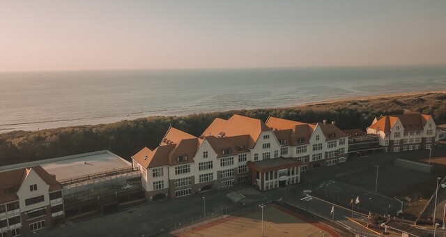 unieke omkadering aan zee